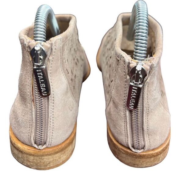 ITALEAU Women's Perla Suede Eyelet Detail Ankle Bootie HandMade in Italy Size 36 - Picture 6 of 9